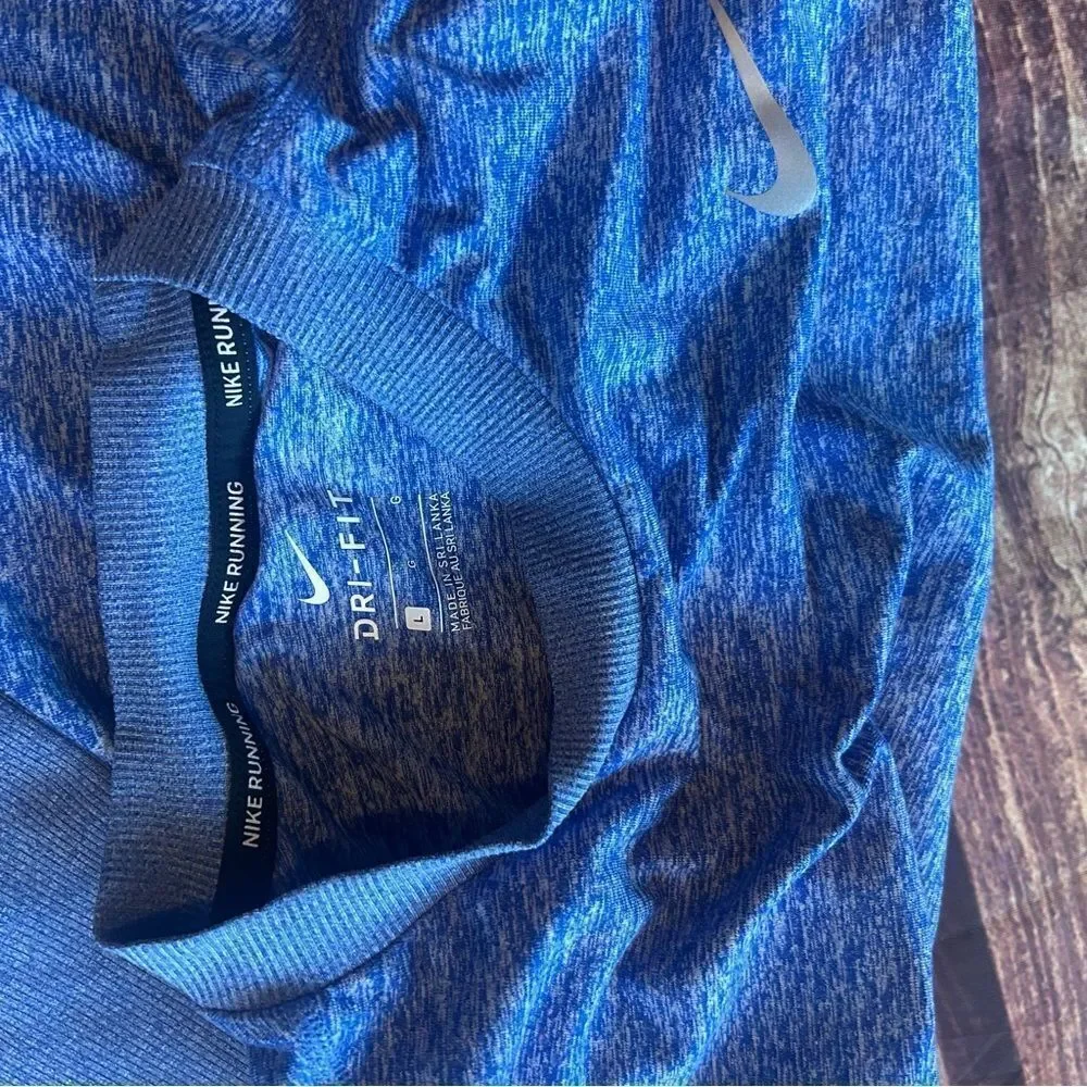 Women’s Nike Running Long Sleeve Shirt Blue Size L